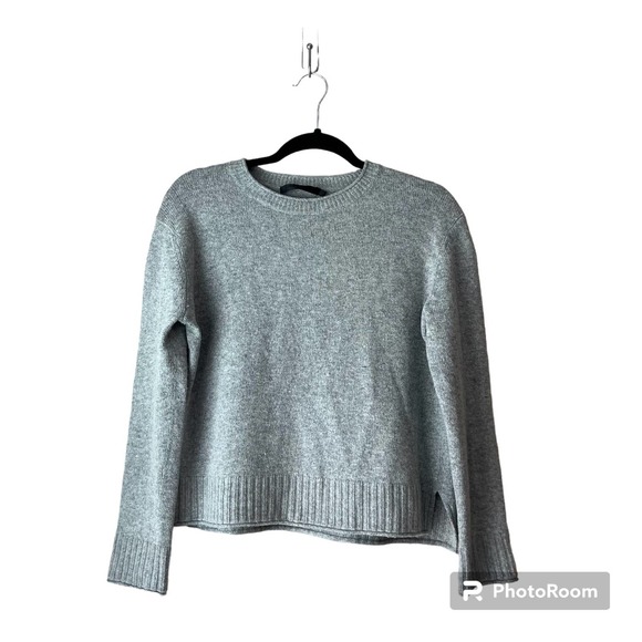 Jenni Kayne Gray Crew Neck Sweater - Picture 1 of 8